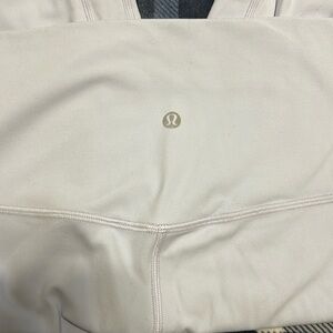 Lululemon leggings size 10